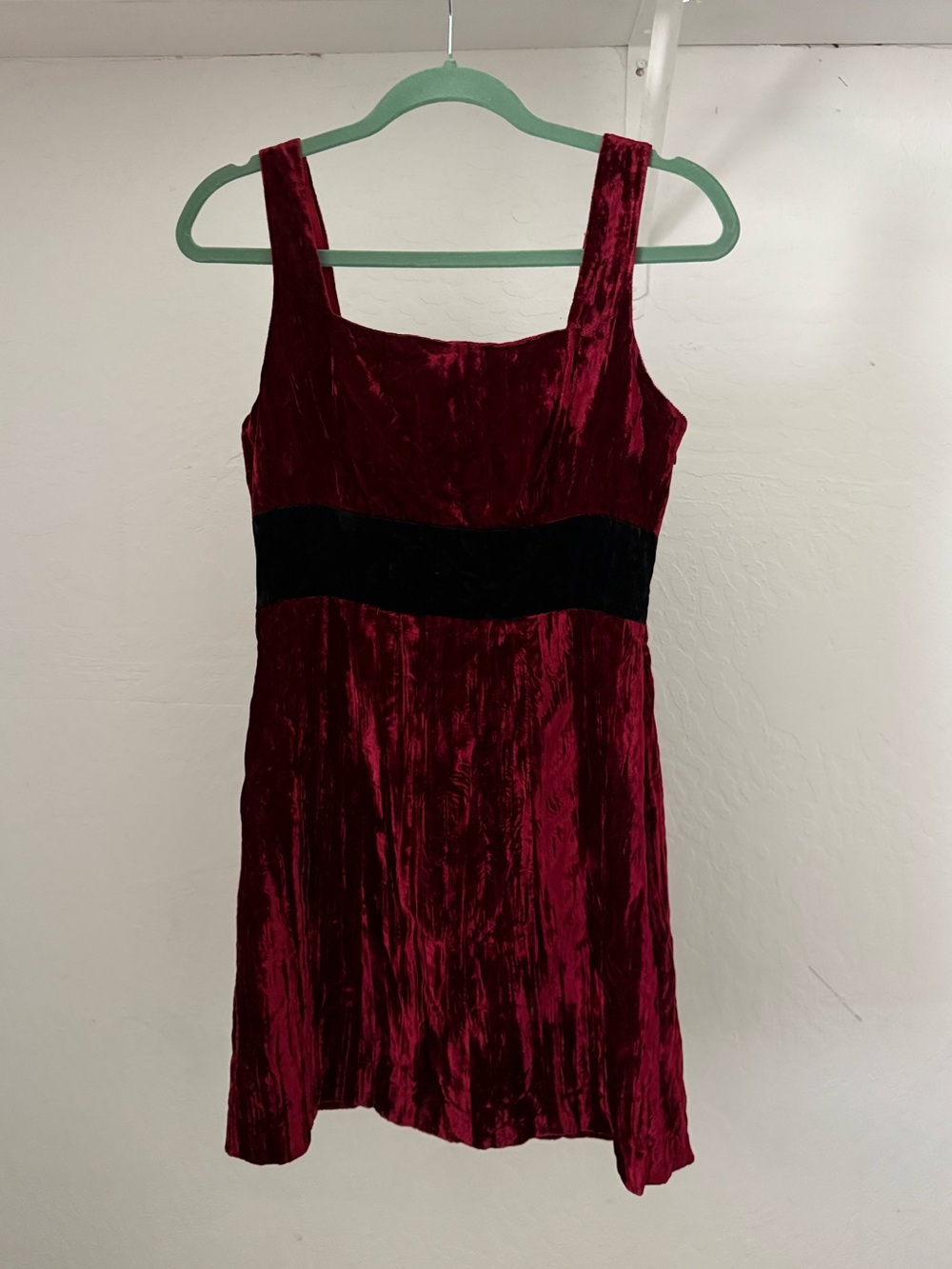 1990s Burgundy and Black Whimsigoth Crushed Velvet Mini Dress